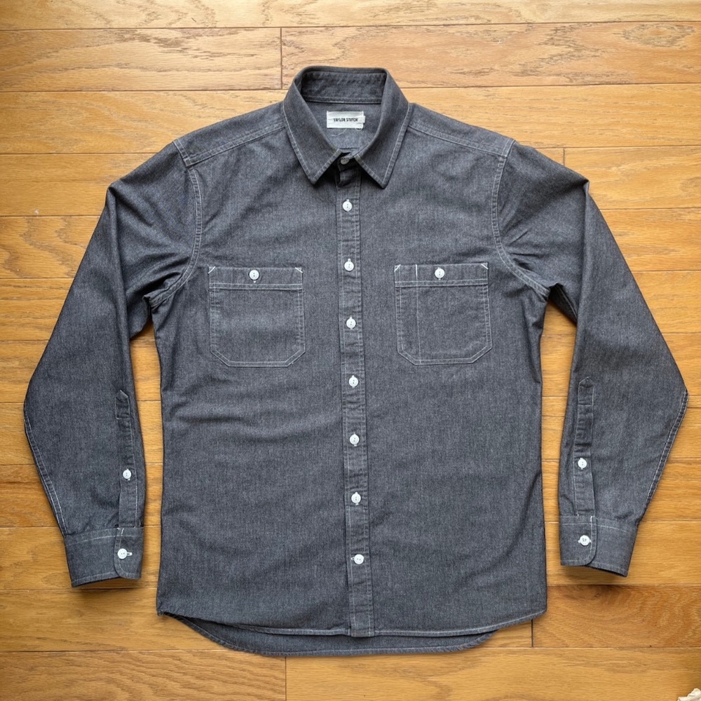 Taylor Stitch The California in Everyday Charcoal Chambray (size 40)